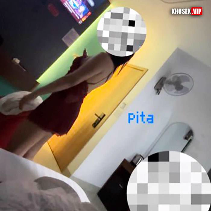 Checker Pita em sinh viên PT 2k6 m7 khoái sưu tầm váy ngủ