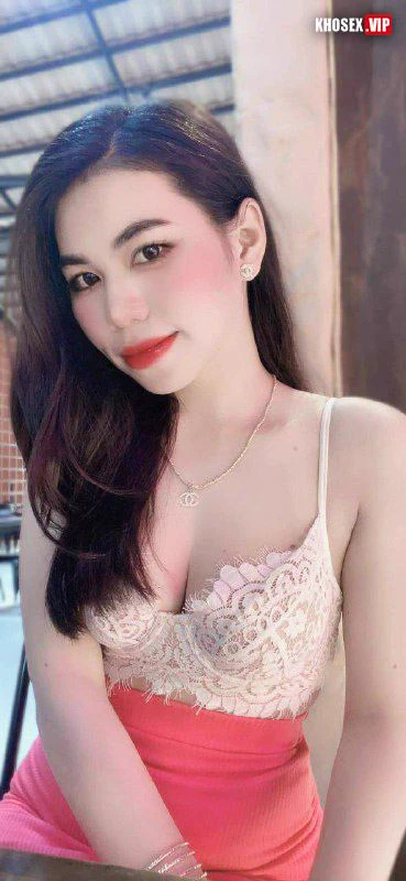 Chồng chơi vợ chưa sướng đã rút ra rồi