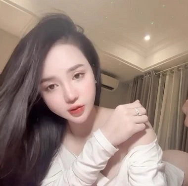 Ảnh đại diện Chu Thúy Quỳnh sex với ny mới quen