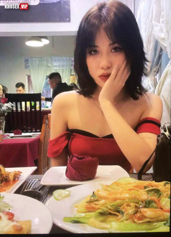 Em ngon thế anh bắn vào trong em nhá (Full Clip + Pic)