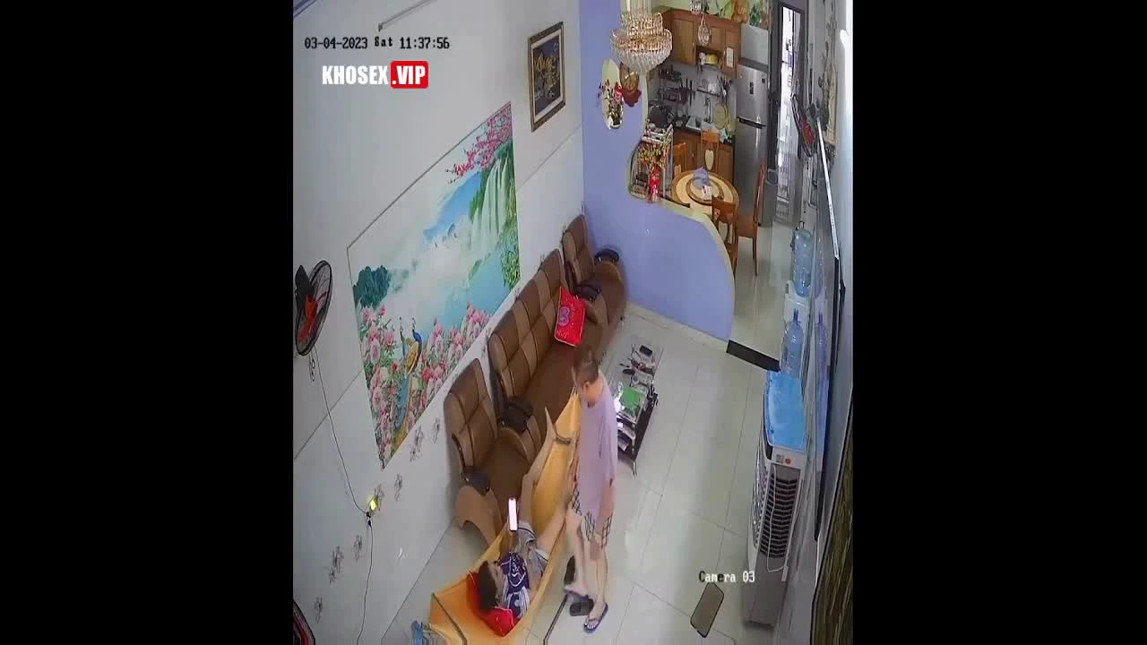 Hack Camera Hai vợ chồng già bú liếm tại võng xong dập nhau trên ghế Sofa