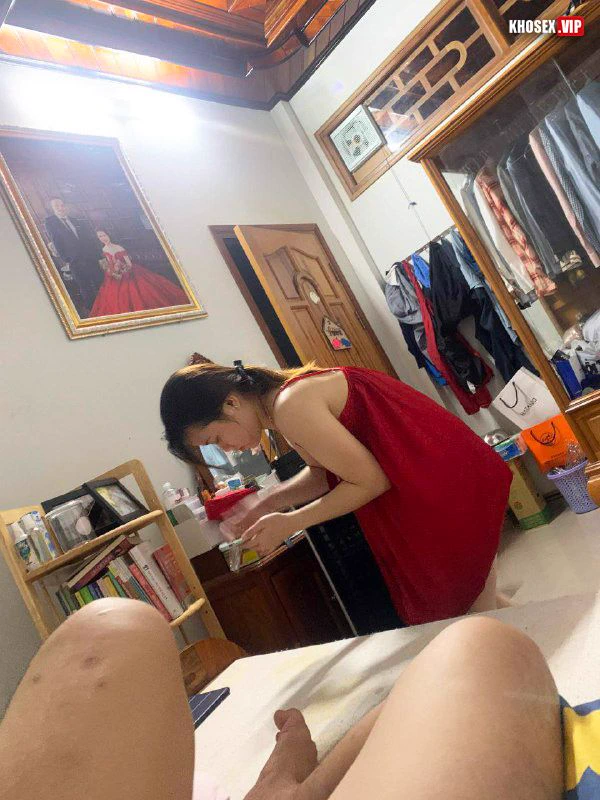 Vợ dâm lồn hồng dập vợ sướng tê lồn